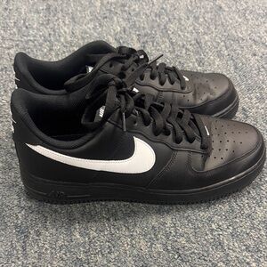 Nike Men's Air Force One - Black and White Sneakers Size 10